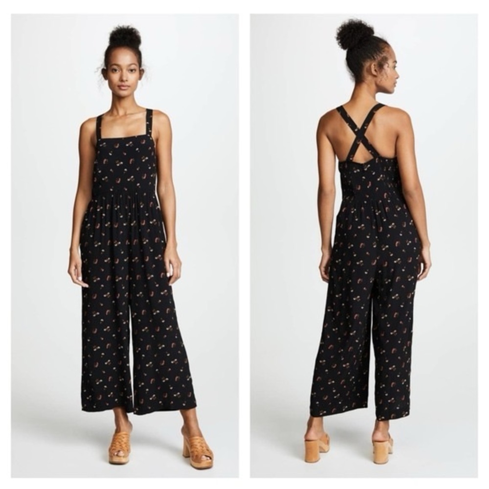 Madewell smocked crop jumpsuit never worn with NO tag. 100% viscose